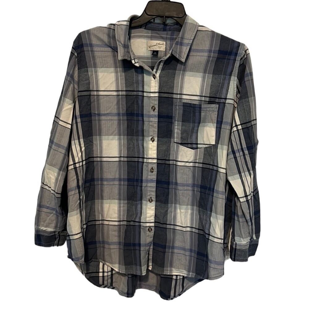 Universal Thread XXL Blue Plaid Button Down Flannel